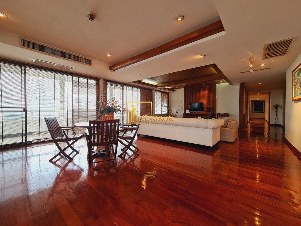 รูป Generously Sized 5 Bed Penthouse Apartment in Phrom Phong - BR0180AP - รูปที่ 4/37