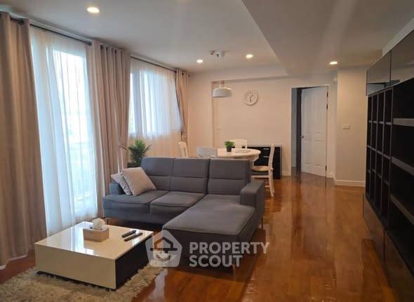 picture 2-BR Baan Siri 31 Condominium Near MRT Sukhumvit (ID 3159150) - 2/9