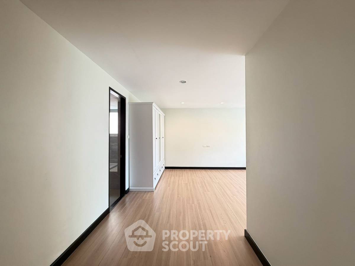 รูป คอนโด 3 ห้องนอน ขนาด 192 ตร.ม. Avenue 61 Condominium ใกล้ BTS ทองหล่อ (ID 3161305) - รูปที่ 17/22