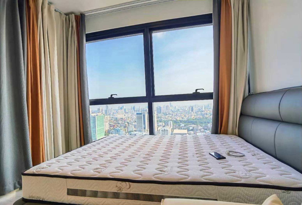 รูป LTHC16025 - Duplex Condo for Rent Silom | The Lofts Silom | 108 sqm | 2 Bed 2 Bath | BTS Surasak | 85K | คอนโดดูเพล็กซ์ให้เช่า สีลม - รูปที่ 5/9