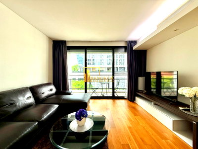 คอนโดให้เช่า : Mode Sukhumvit 61 | Tasteful 2 Bed Condo For Rent in Ekkamai - BR61851CD