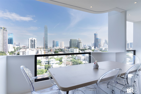 Book quickly before the room is gone!! JC Tower