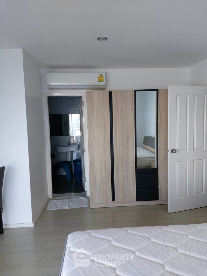 picture 25th-Floor 2-BR At Aspire Rama 9 Near MRT Phra Ram 9 (ID 999832) - 8/16
