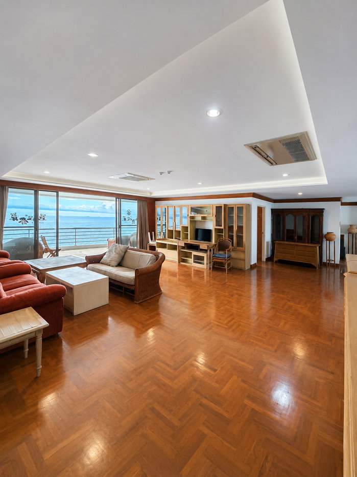 รูป Royal Cliff Garden / 4 Bedrooms (FOR RENT) KP069 - รูปที่ 4/18