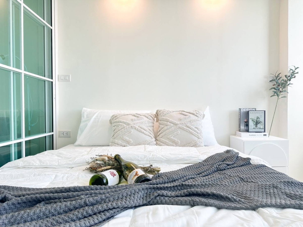 picture 103 Condo 5 Suan Dok, Beautiful Unit Exactly as Shown, Fully Furnished – No Additional Decoration Needed. - 8/22