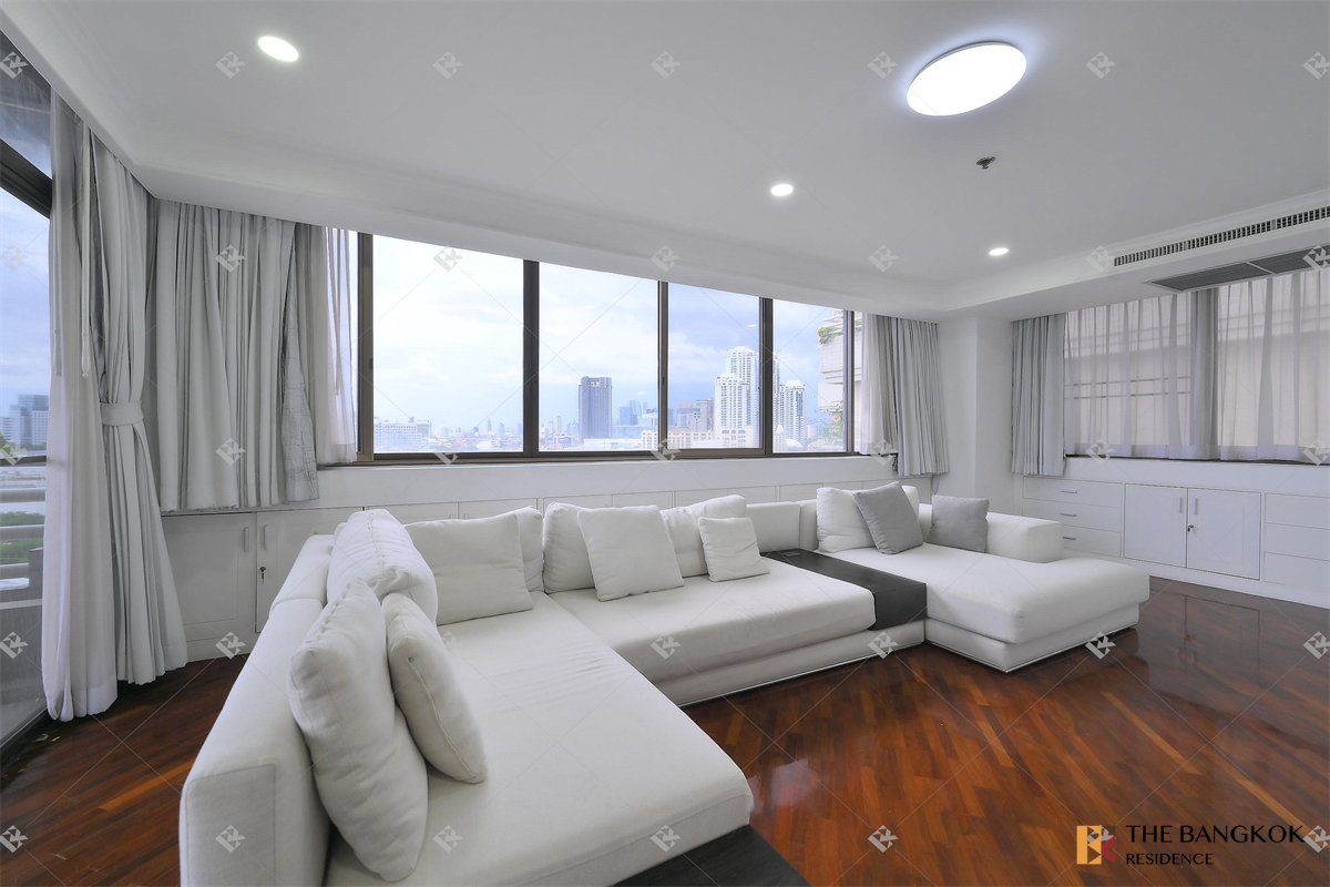 picture Ruamsuk Condominium Ready-to-move-in Condo at an Amazing Price!! - 9/10