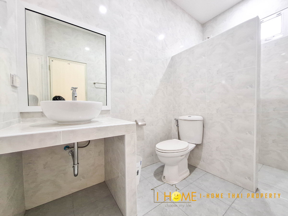 รูป 🏡✨ ให้เช่าบ้านเดี่ยว 2 ชั้น พื้นที่กว้าง เลี้ยงสัตว์ตัวเล็กได้ ใกล้กาดฝรั่งและโรงเรียนนานาชาติ ✨🏡 AHD-H1089 - รูปที่ 21/33