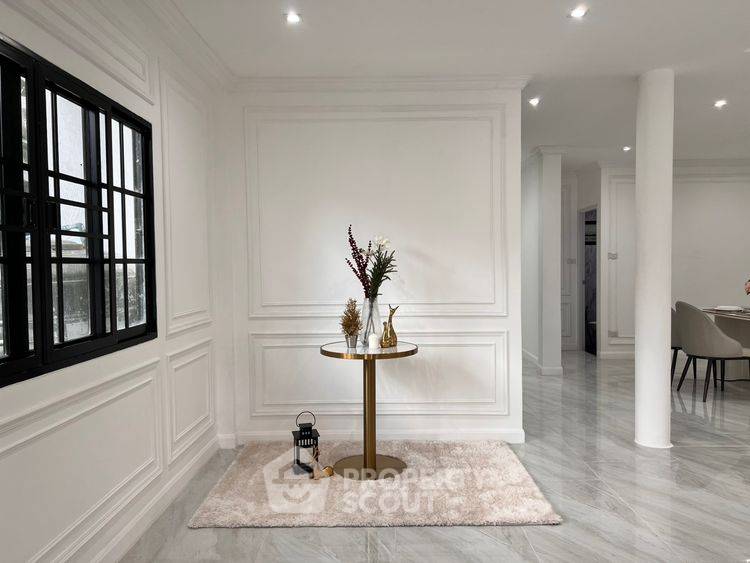 รูป บ้าน 3 ห้องนอน เลี้ยงสัตว์ได้ หมู่บ้านอักษรา ทำเลทวีวัฒนา (ID 3158354) - รูปที่ 1/14