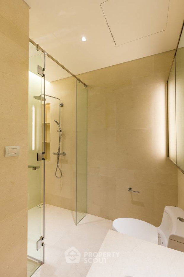 picture 2-BR 126 Sqm Condo At Baan Sindhorn, 400m to BTS Ratchadamri (ID 1864134) - 43/48