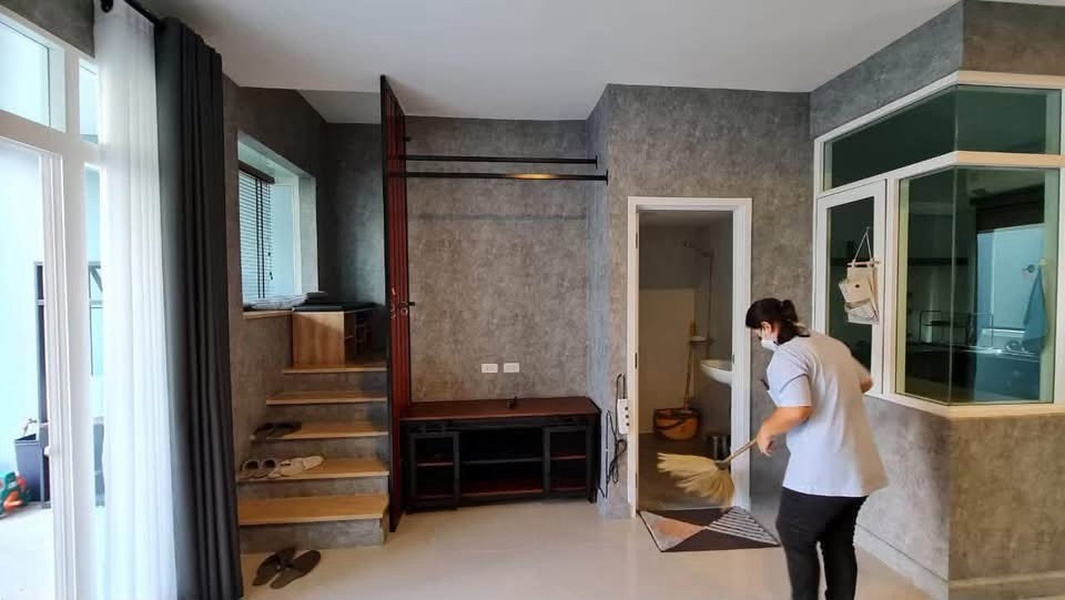 รูป 🏡 บ้านให้เช่า โครงการ Gusto ดอนเมือง – สรงประภา 4 ห้องนอน 3 ห้องน้ำ หลังใหญ่ ทำเลหน้าสวน บรรยากาศเงียบสงบ พร้อมเข้าอยู่  - รูปที่ 4/10
