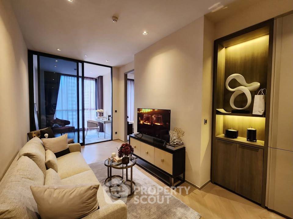 picture 1-BR Condo At The Reserve Sathorn Near BTS Sala Daeng (ID 2989595) - 1/10