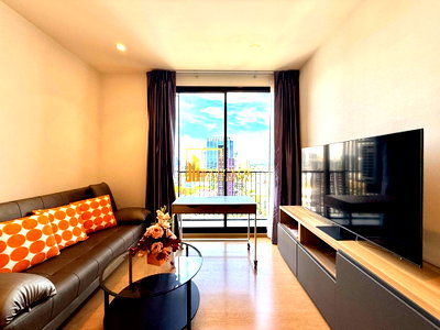 คอนโดให้เช่า : Maru Ekkamai | Modern 2 Bedroom Condo in Sukhumvit 63 - BR61270CD