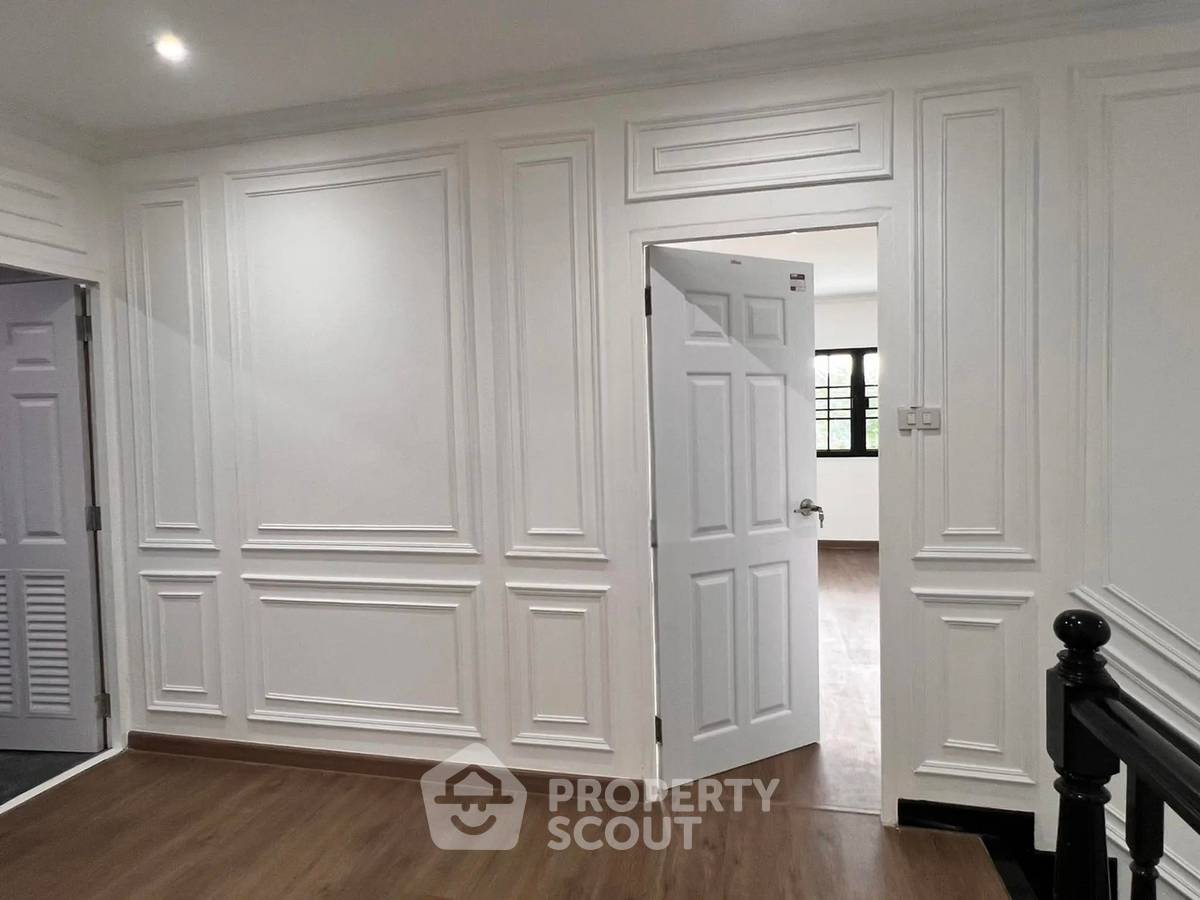 picture 3-BR 180 Sqm House For Sale At บ้านอักษรา, Thawi Watthana (ID 3158345) - 6/10