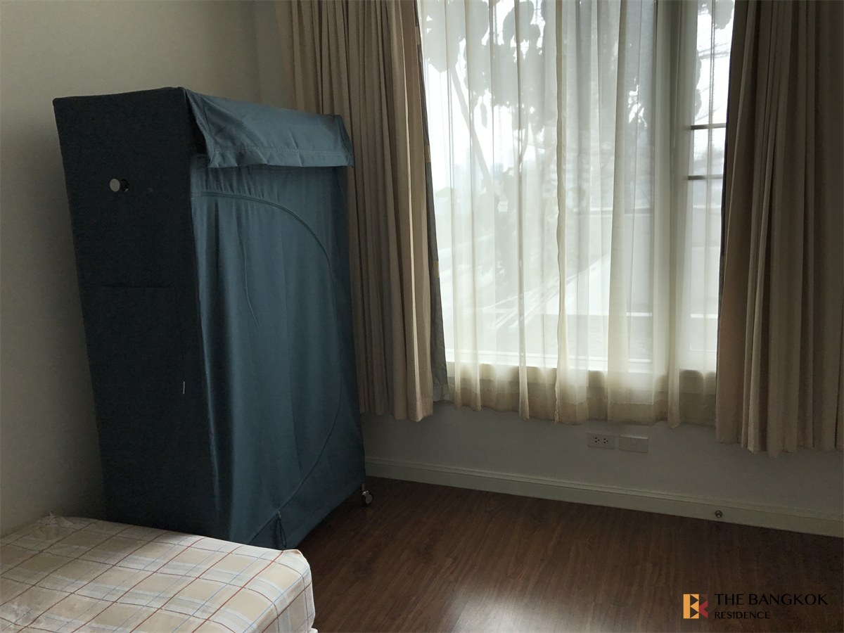 picture Siri Residence Luxury Condo Ready to Move-in at the Best Location near BTS Phrom Phong - 7/10