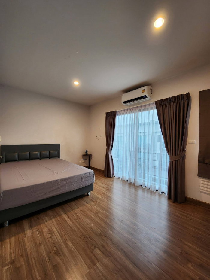รูป 🏡 บ้านให้เช่า บ้านกลางเมือง เทพรักษ์ 3 ห้องนอน 3 ห้องน้ำ บ้านสวยพร้อมอยู่ ทำเลศักยภาพ ใกล้รถไฟฟ้าและสนามบินดอนเมือง - รูปที่ 16/18