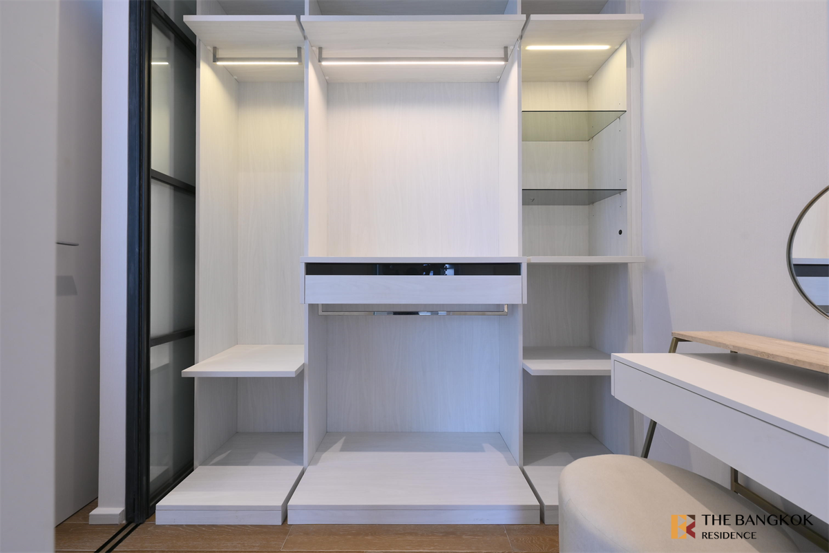picture Muniq Langsuan Ultimate Luxury Lifestyle with Convenience - 10/10