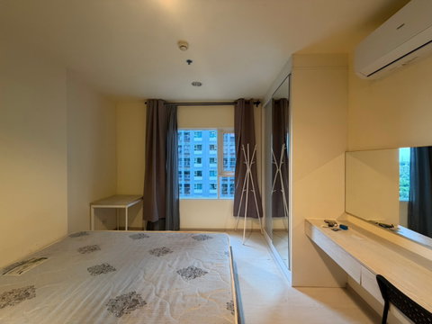 Condo for rent: aspire erawan, ready to move in. Interested? Contact Line @goodmanpro or call 0999029192.