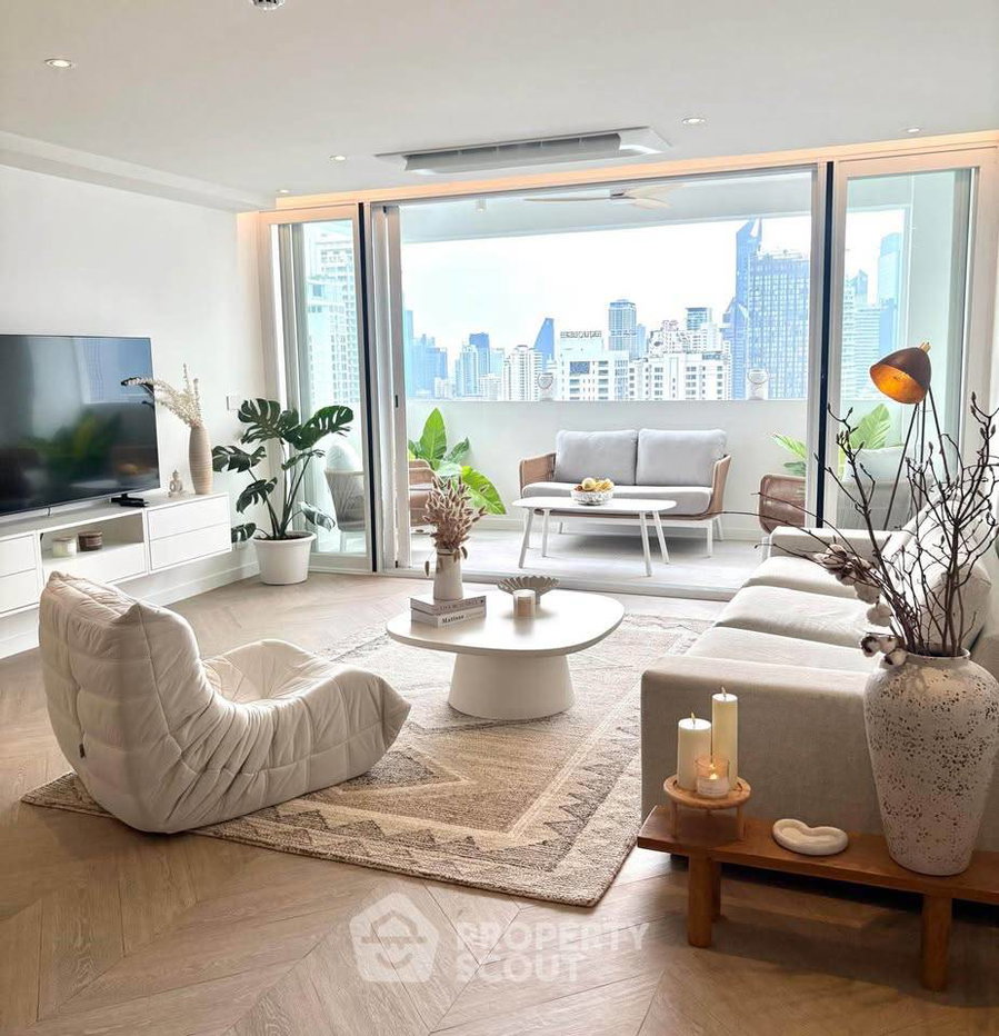 picture 3-BR Condo At D.S. Tower 2 Sukhumvit 39 Near MRT Sukhumvit (ID 3157438) - 29/36