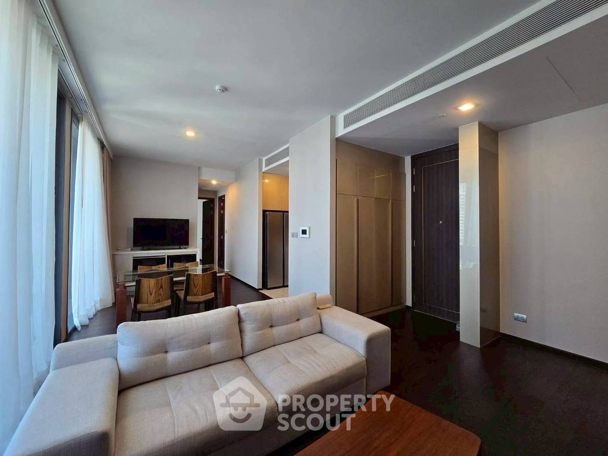 picture 22nd-Floor 2-BR Condo At Laviq Sukhumvit 57 200m To BTS Thong Lor (ID 3155959) - 2/8