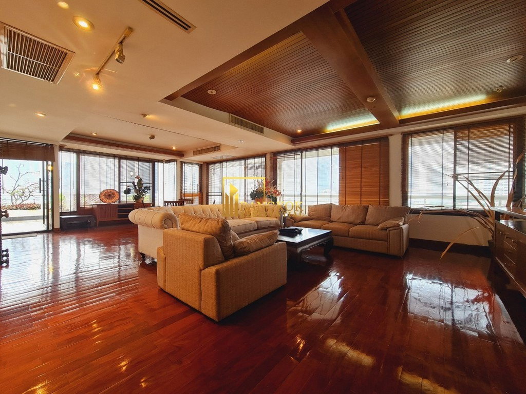รูป Generously Sized 5 Bed Penthouse Apartment in Phrom Phong - BR0180AP - รูปที่ 2/37