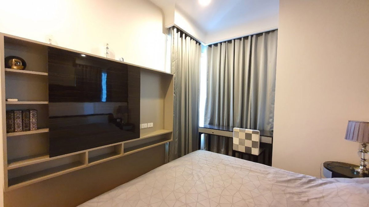 รูป Q Langsuan Newly Available Beautiful 2 bedroom apartment - รูปที่ 6/15