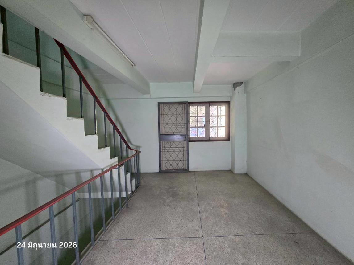 picture SHOP HOUSE 16.2 Sq.w. Thap Than Uthai Thani for 1.3M - 29/36
