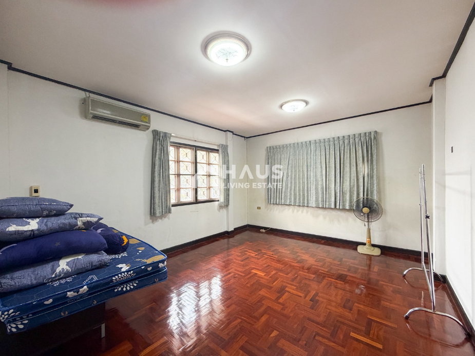 picture Chaiyapurek Bangwang / 4 Bedrooms #HPHU019 - 22/29