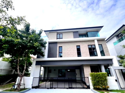 Houses for rent Ramkhamhaeng University : Detached house for rent The City Ekkamai - Ladprao