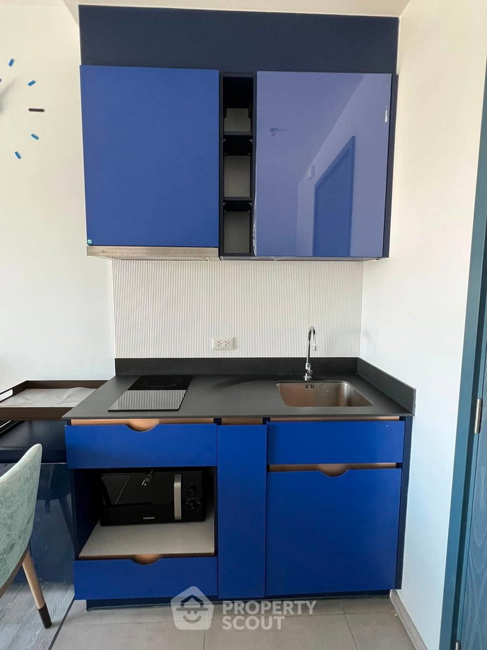 picture 30 Sqm 1-BR At XT Ekkamai Near BTS Thong Lor (ID 3159160) - 7/11