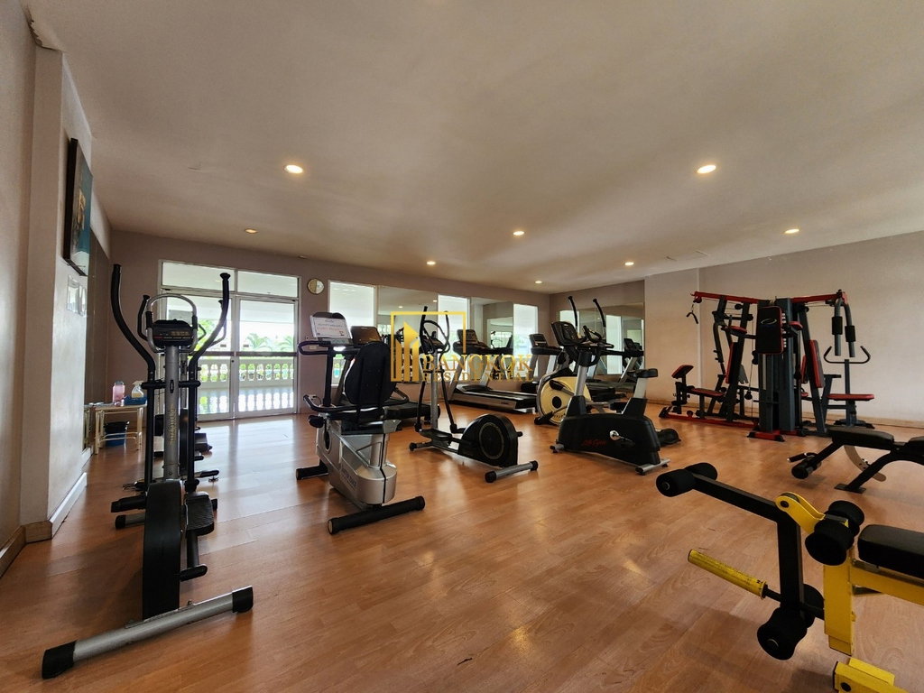 picture DS Tower 2 | Renovated 3 Bedroom Condo in Phrom Phong - BR19282CD - 28/38