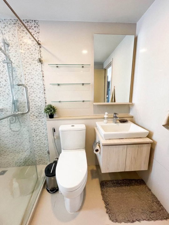 picture RS7287 For Rent: The Tree Sukhumvit 64 Rare 2-Bedroom Duplex Unit with Double Volume Ceilings, near BTS Punnawithi - 9/13