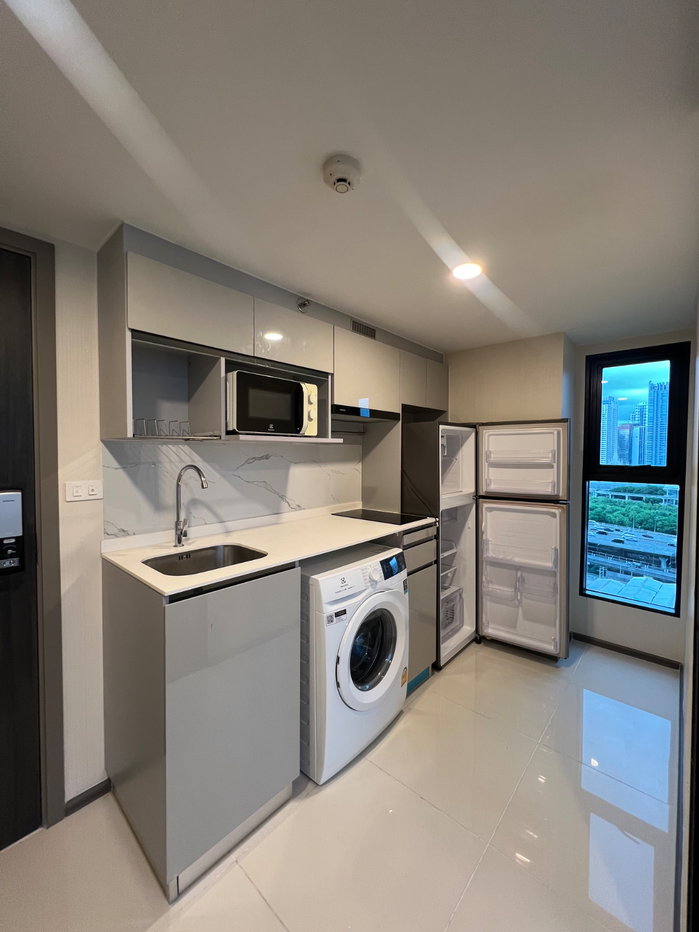 picture FOR RENT Knightsbridge Space Rama9 - 10/10