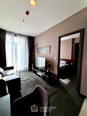 Condos for sale : 200m To MRT Sukhumvit: 3-BR The Edge Sukhumvit 23 (ID 3008804)