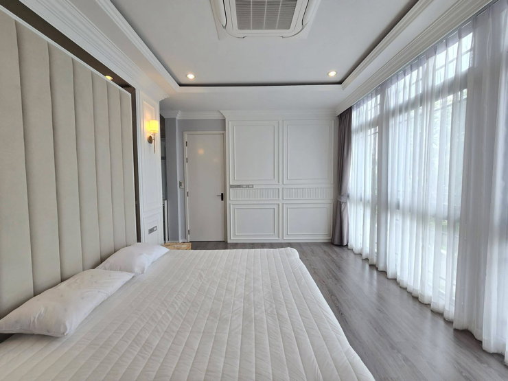 รูป บ้านแฝดหรูให้เช่า Srinakarin–Bangna ใกล้ Mega Bangna  | Central Bangna 4 ห้องนอน เฟอร์ครบ รับต่างชาติ - รูปที่ 15/30