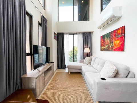 RS7287 For Rent: The Tree Sukhumvit 64 Rare 2-Bedroom Duplex Unit with Double Volume Ceilings, near BTS Punnawithi