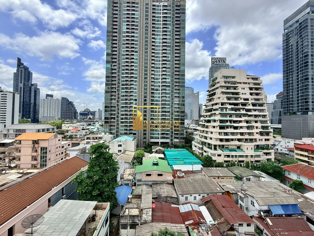 picture Impressive 4 Bedroom Luxury Apartment in Surasak Area - BR0527AP - 27/55