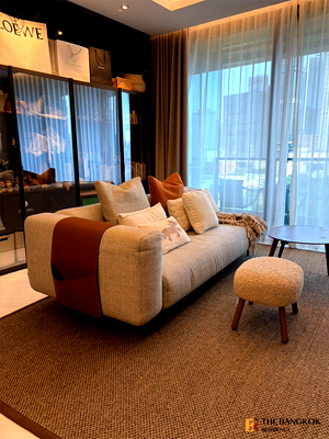 Condos for sale : Sindhorn Tonson Ultimate Luxury Lifestyle with Convenience