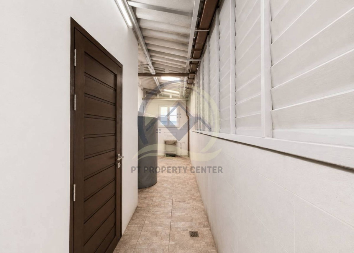รูป บ้านเดี่ยว 2 ชั้น สร้างเอง ซอยคู้บอน 21  แขวงคันนายาว บ้านเปล่ารีโนเวทใหม่พร้อมอยู่ ราคาพิเศษ ทำเลใกล้รถไฟฟ้าและทางด่วน เหมาะสำหรับครอบครัวใหญ่ - รูปที่ 31/32