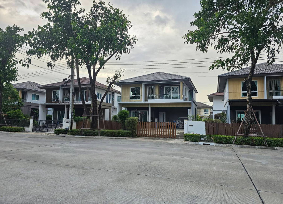 รูป บ้านเดี่ยวขาย | หมู่บ้านพฤกษ์ลดา สุวรรณภูมิ  💰 ราคาขายเพียง 6,600,000 บาท - รูปที่ 2/12