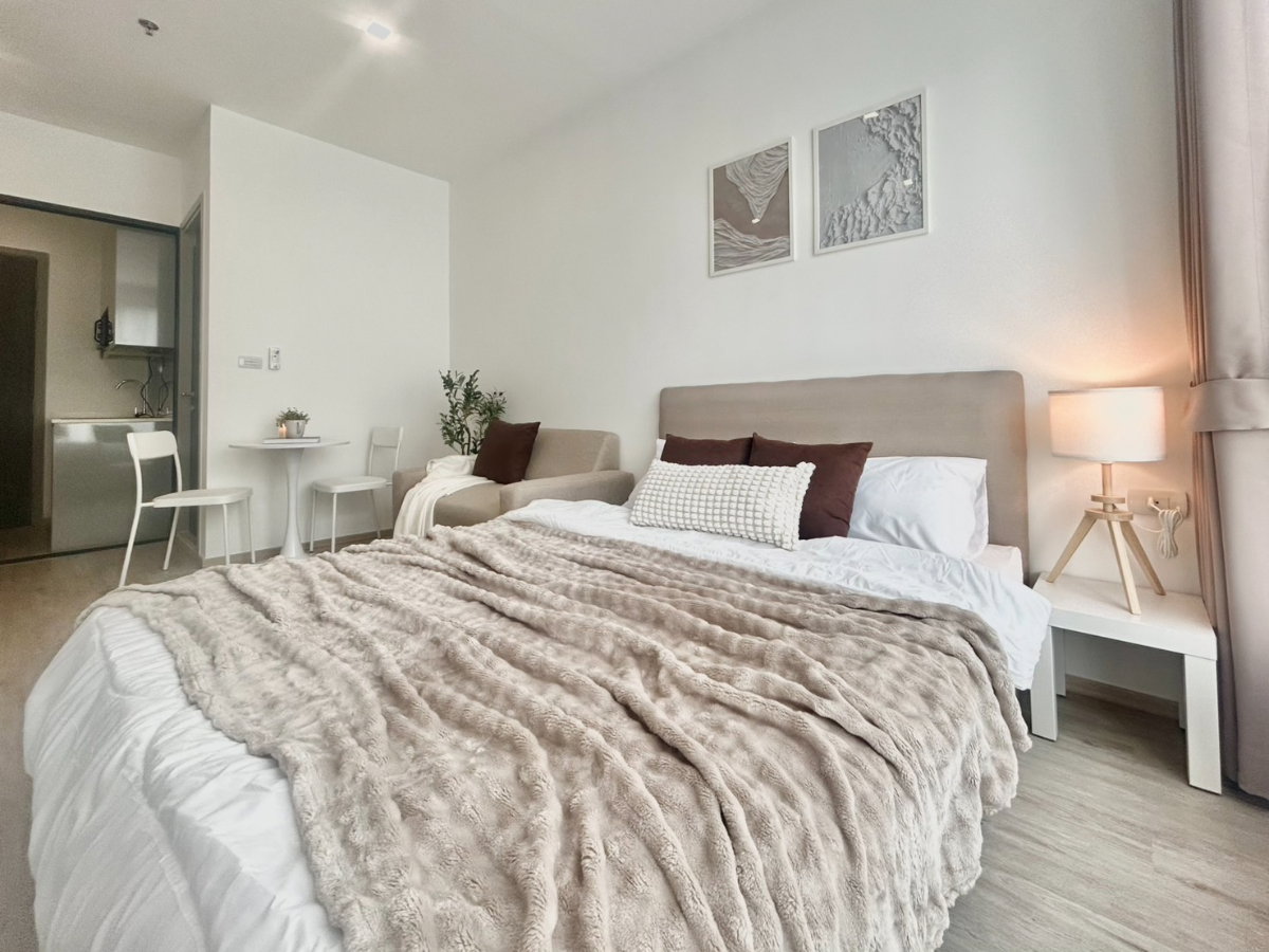 รูป 🛋️💗 ห้องสไตล์มินิมอล เฟอร์นิเจอร์และเครื่องใช้ไฟฟ้าครบ 💗🛋️The Rich Rama 9 - Srinakarin ID LINE: @471ovhib 📲 - รูปที่ 11/11