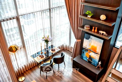 Condos for sale : 300m To MRT Phra Ram 9 | 1-BR KnightsBridge Space Rama 9 (ID 3160173)