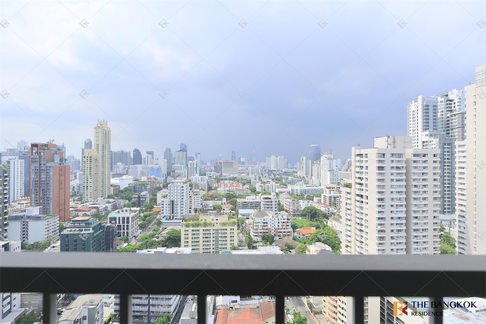 โนเบิล อราวน์ สุขุมวิท 33 จองด่วน!! คุ้มเกินคาด