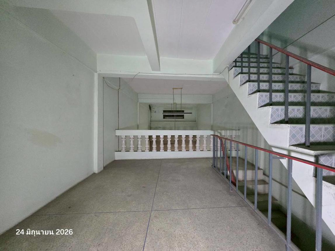 picture SHOP HOUSE 16.2 Sq.w. Thap Than Uthai Thani for 1.3M - 22/36