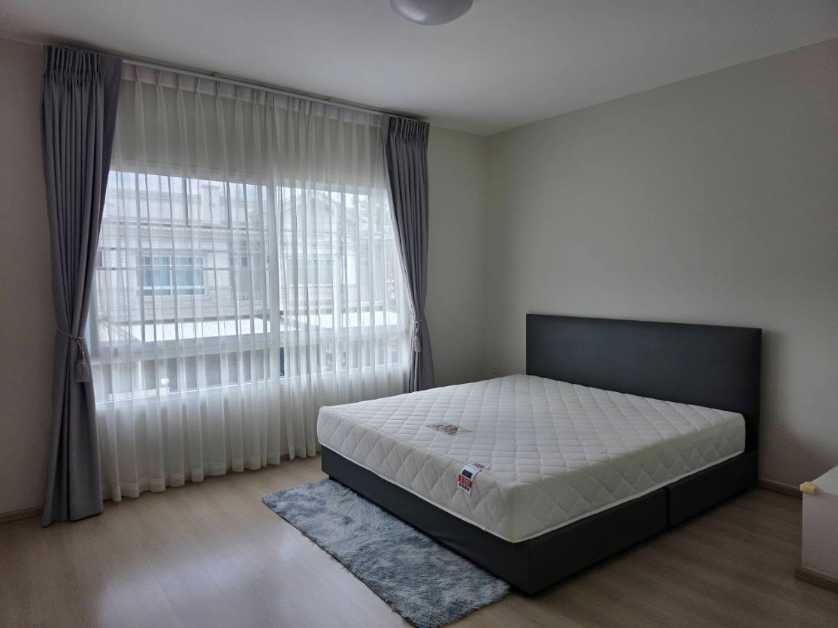 รูป UV01952 - Villaggio Srinakarin - Bangna : MegaBangna - รูปที่ 2/10