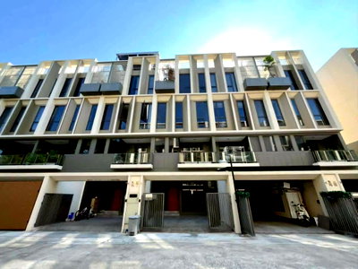 Townhouses for rent Bangkok Arts&Crafts College : P0830/[For Rent] Ther Ladprao 93 | Townhome / Luxury Home Office 3.5 floors