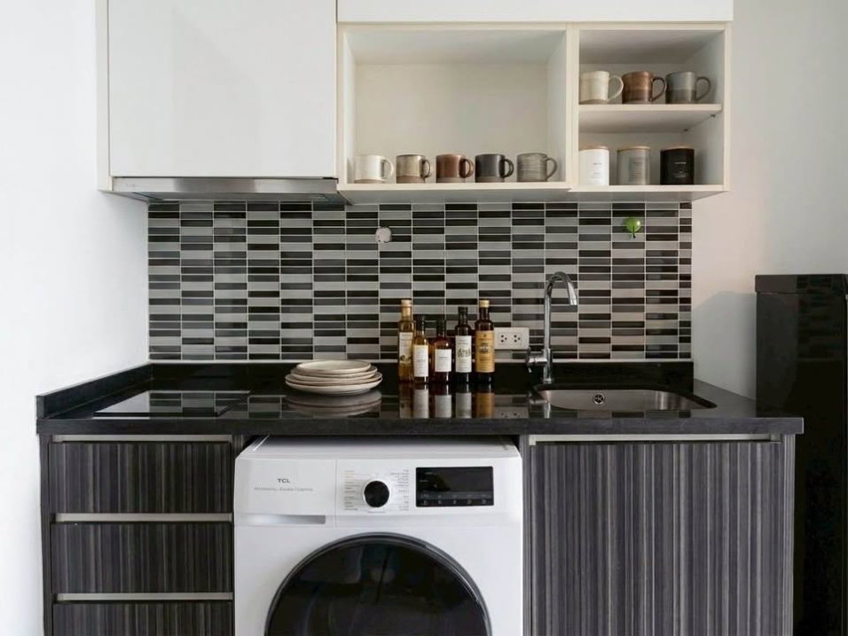 picture Condo for RENT : Bangkok Feliz Sukhumvit 69    𝐒𝐢𝐳𝐞 : 35 sqm.   Studio /1 Bath  𝐅𝐥𝐨𝐨𝐫 : 4th  ✅ fully furnished - 6/7