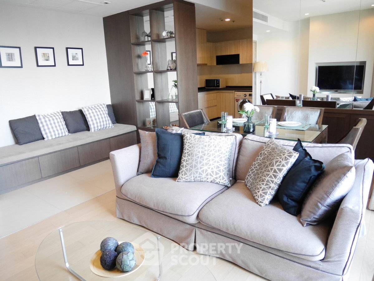 picture Great Value 32nd-Floor 2-BR HQ Thonglor Near BTS Thong Lor (ID 3156614) - 1/4
