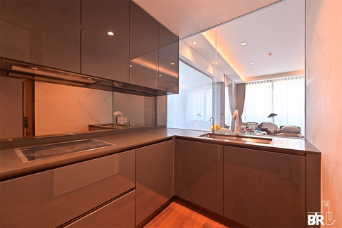 The Estelle Phrom Phong near BTS Phrom Phong Luxury Unit, Ready for You Without the Wait