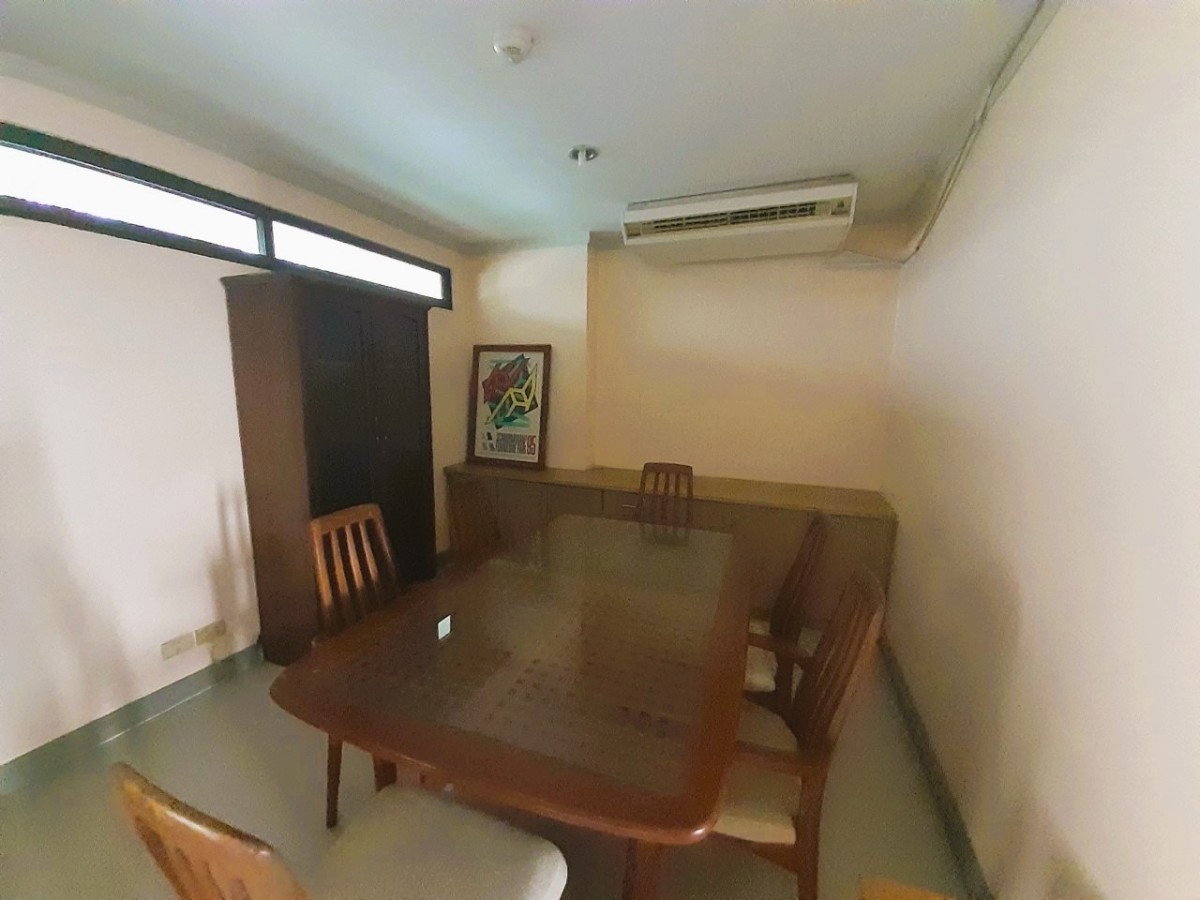 picture Supalai Place Sukhumvit 39 | ðNear BTS Phrom Phong #2025100612217 - 8/11