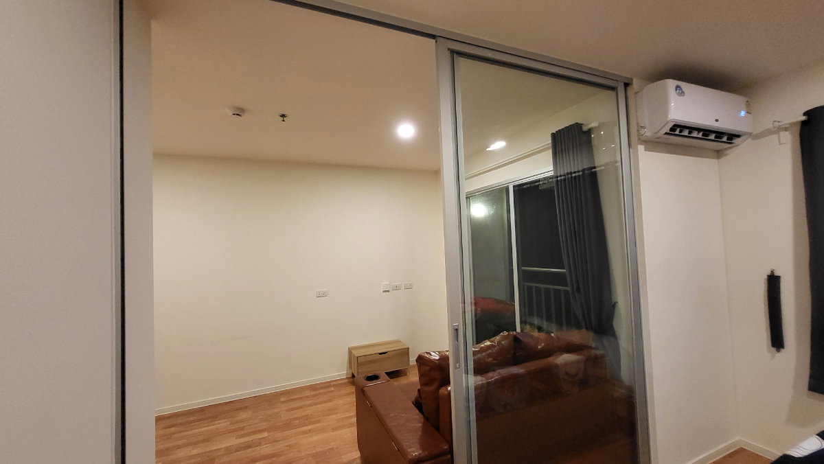 picture Lumpini Ville 25Fl. New Room (by Owner) - 4/11
